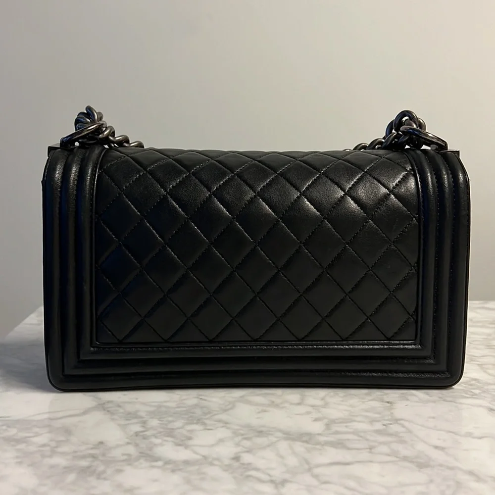 CHANEL Calfskin Quilted Medium Boy Flap Bag Black